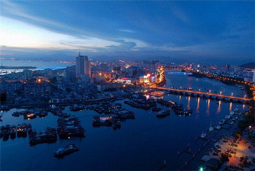 帕帕披萨2025可以加盟吗，加盟帕帕披萨要培训吗