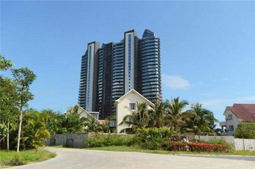 广河县雨鞋加盟什么店赚钱，雨鞋批发